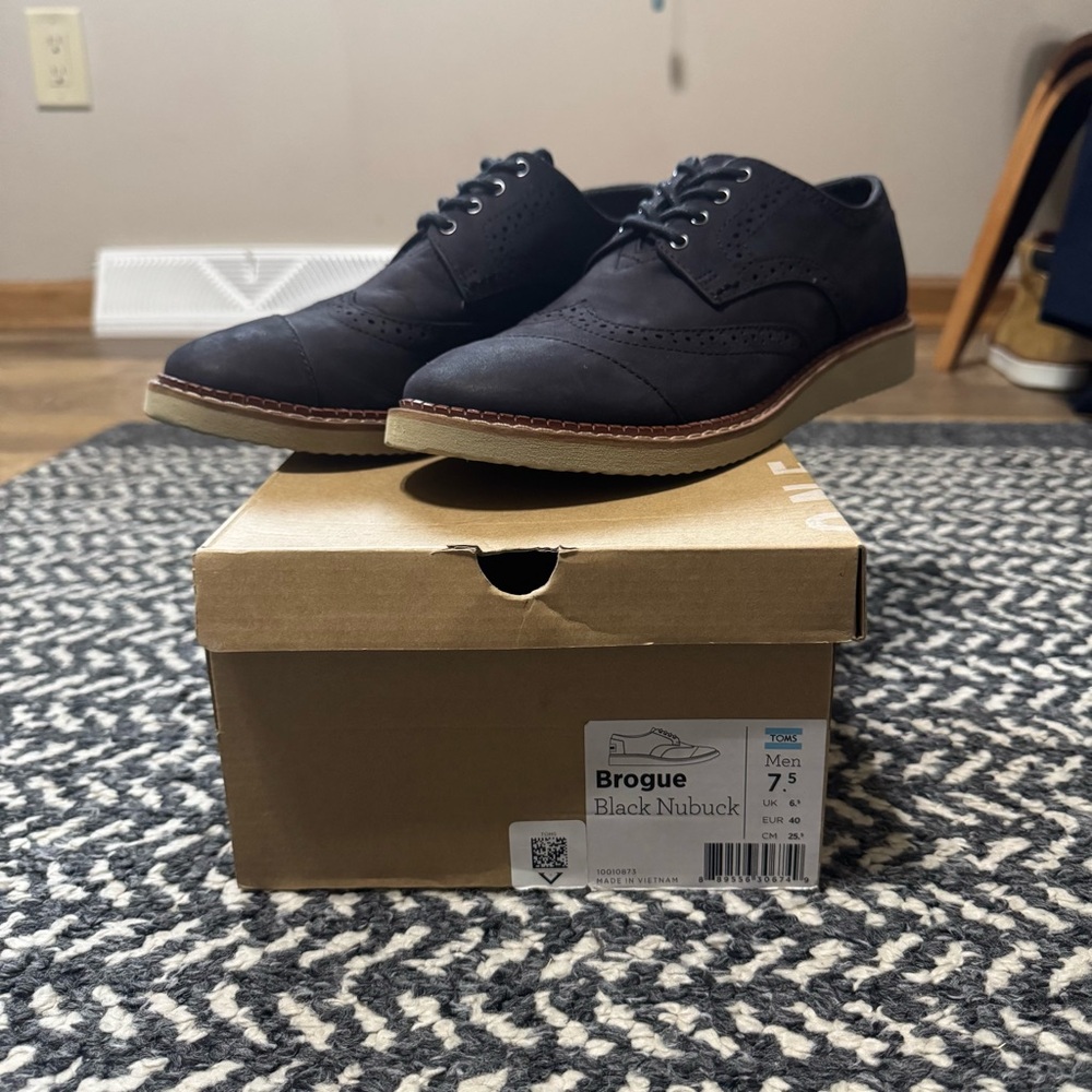 Toms Black Nubuck Oxfords